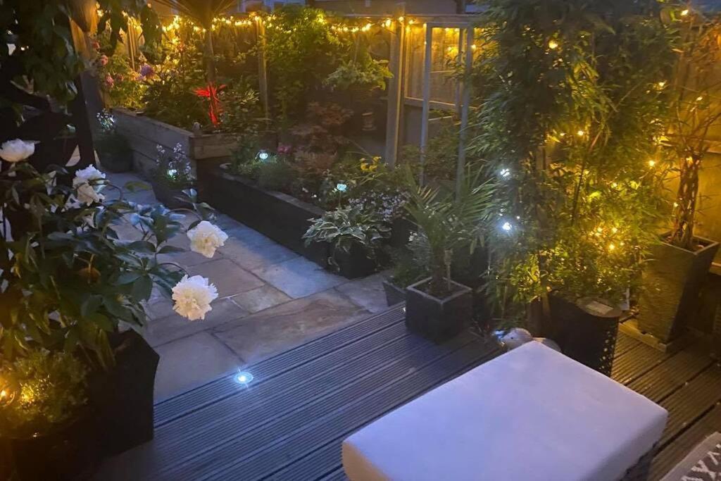 Secret Gem 1 Bed Garden Flat Private Luxury Hot Tub Apartment Bournemouth Exterior foto